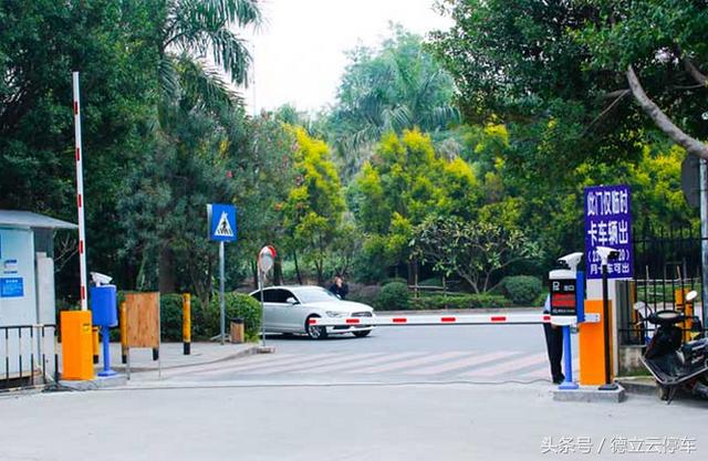 物聯(lián)網(wǎng)+云計(jì)算，開創(chuàng)智能停車新時(shí)代